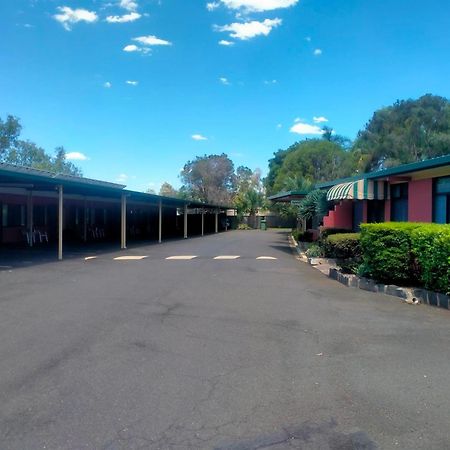 Oakey Motel Exteriér fotografie